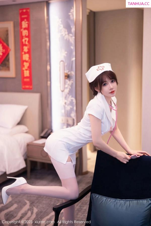 婠婠么  [XiuRen]高清写真图 2023.02.06 No.6221 婠婠么 护士服丝袜第3张图片